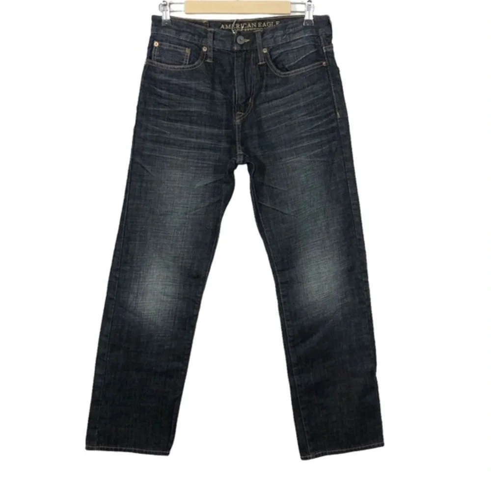 American Eagle Outfitters mend relaxed straight jeans 29/30
